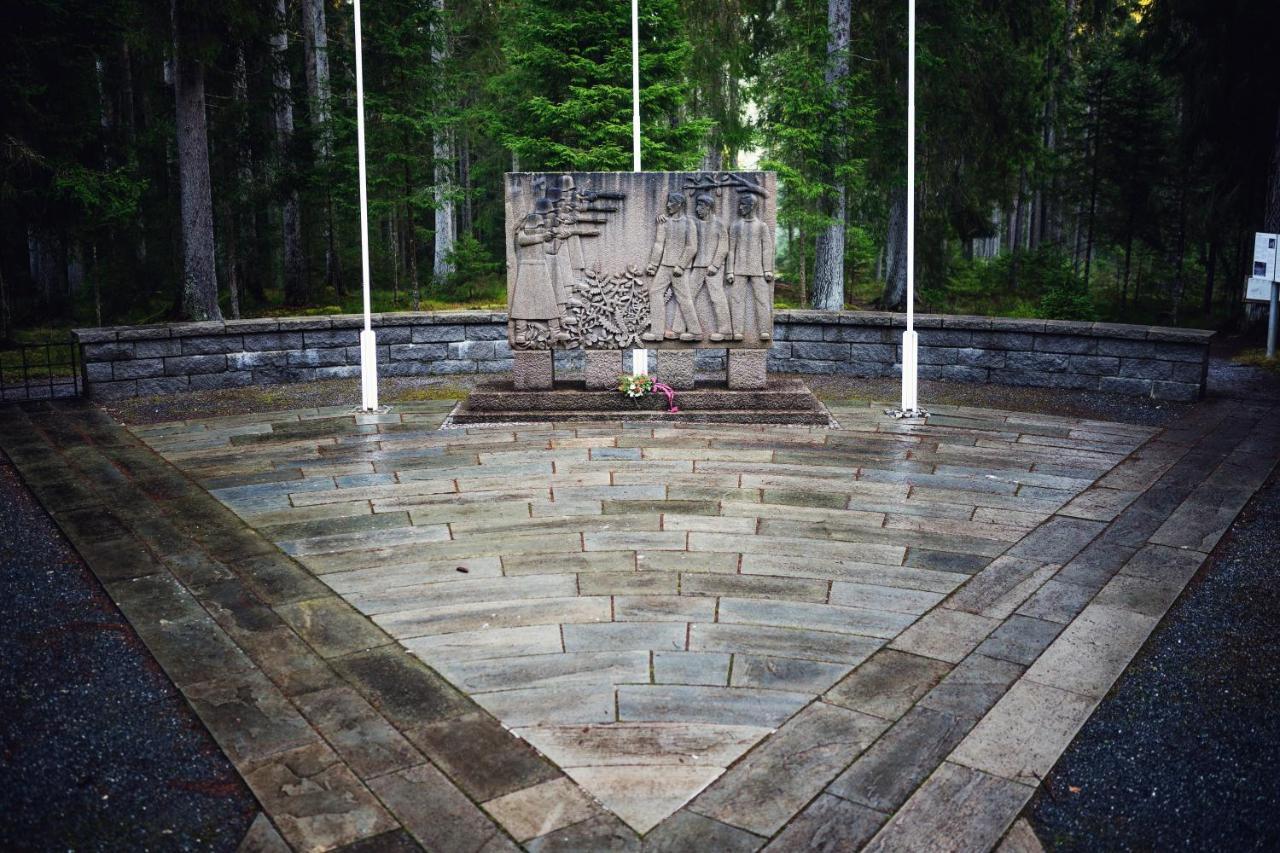 Falstadsenteret - Museum, Minnested Og Senter For Menneskerettigheter Levanger Exterior foto